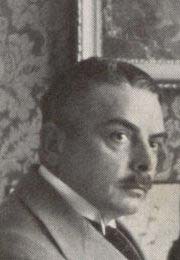 Rzeźba anioła żałobnego i modlącego się którą wykonał Josef Wilhelm Karl Limburg